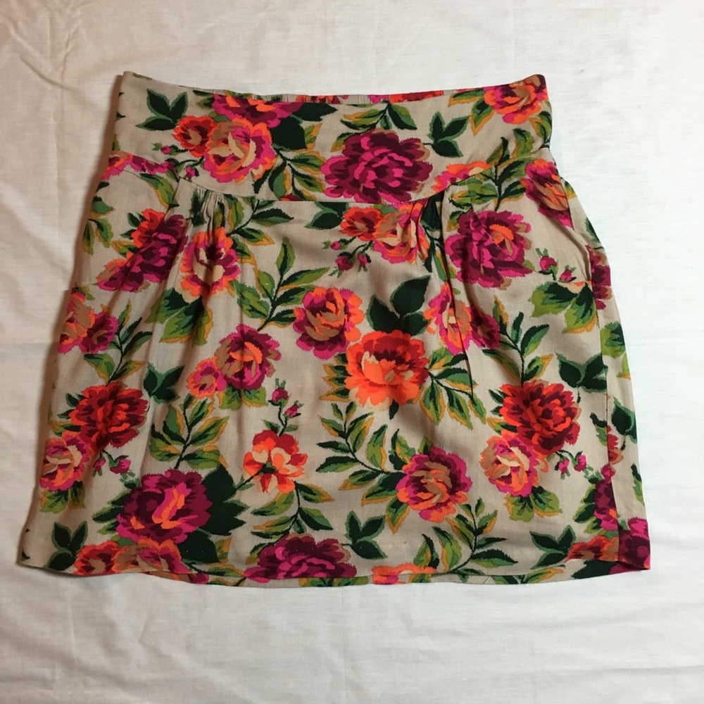 🌺Flowery Mini Skirt🌸